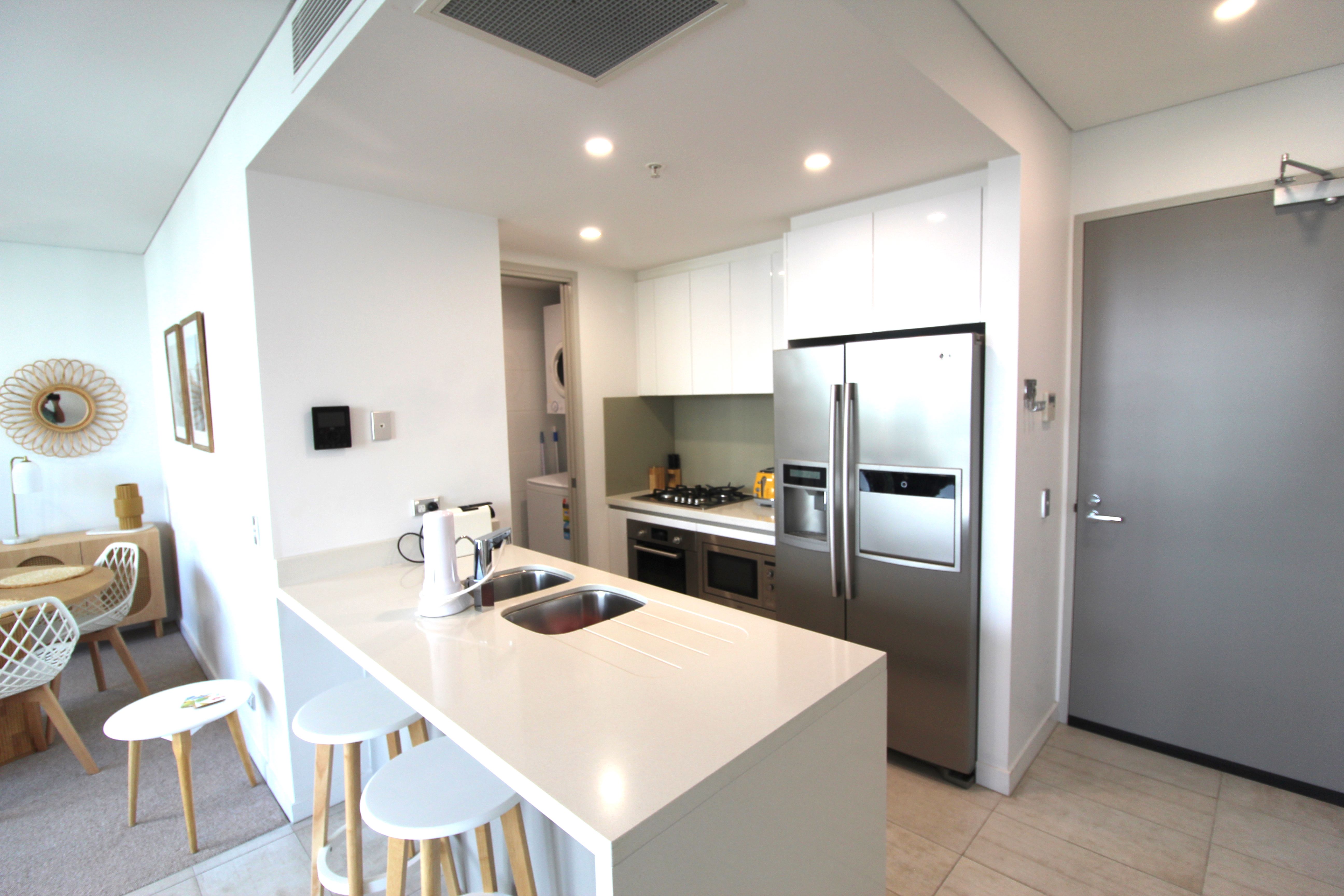 IMMACULATE APARTMENT - SUNDALE MERITON